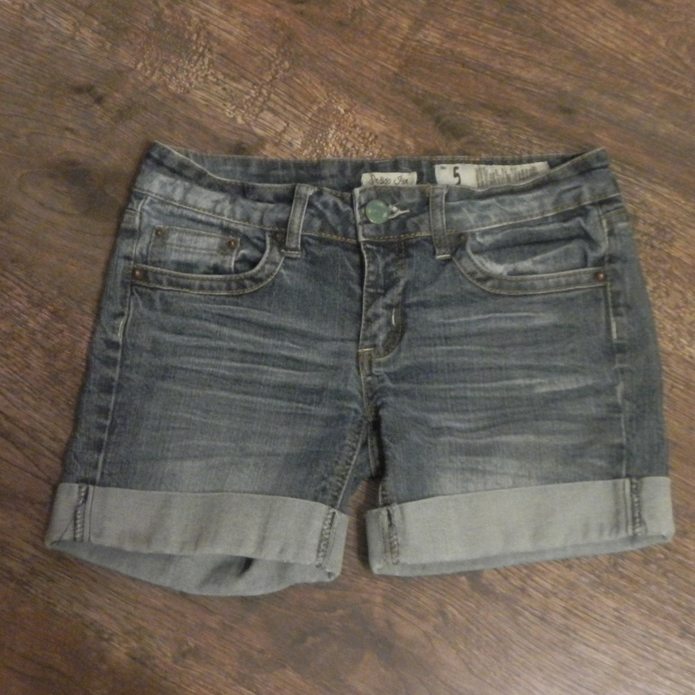 Indigo Rein Denim‎ Shorts Cuffed Hem Casual Everyday Blue Jean Shorts 5